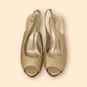NWT Michaelangelo Glitter Peep High Heels (NWT)